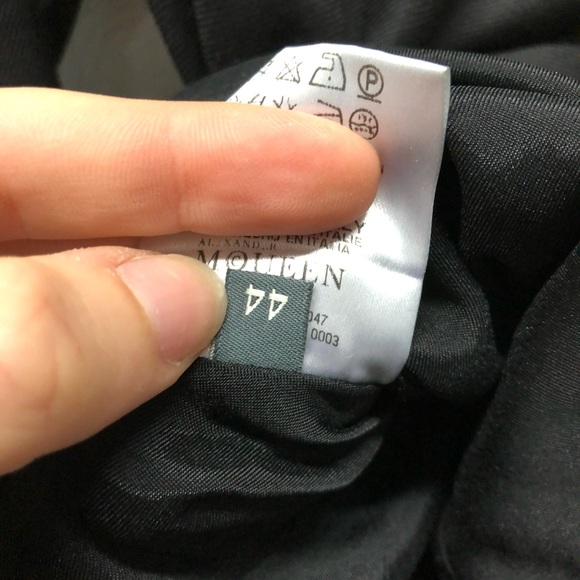 Alexander McQueen 2007 Wool Button Accent Knee Length Dress Size 12 - Picture 14 of 16